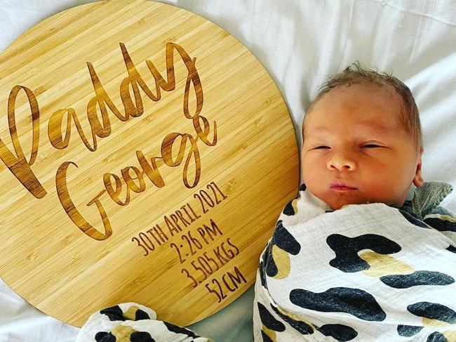 Former Bachelor star Tara Pavlovic gives birth. https://www.instagram.com/p/COXFtnKp_Ku/?igshid=tn9ui5dlsl6l