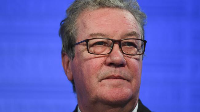 Alexander Downer is at the heart of a dispute over the Russia probe. Picture; AAP.