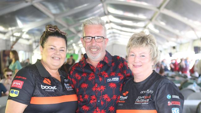 GC500. Deb White, Don White and Tracie Batzloff. 30 October 2022 Surfers Paradise Picture by Richard Gosling