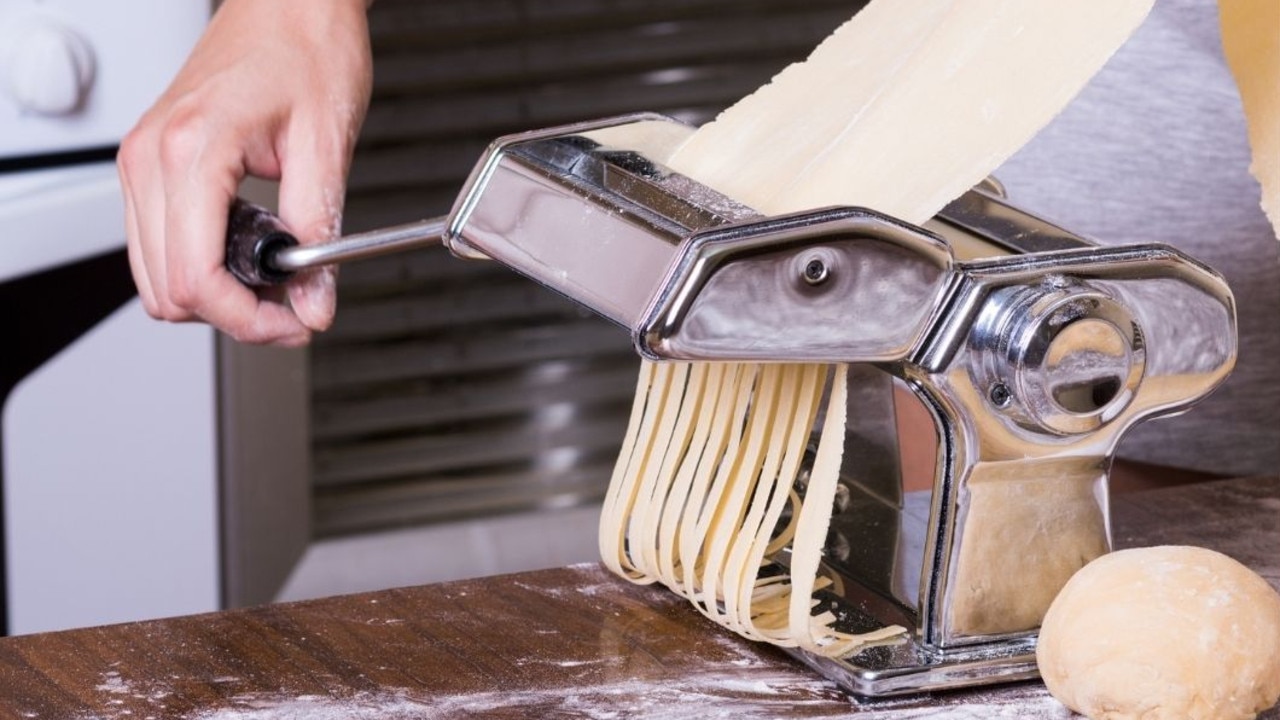 Gemeenten Verwoesting Weg huis 11 Best Pasta Making Machines To Buy In 2023 | news.com.au — Australia's  leading news site