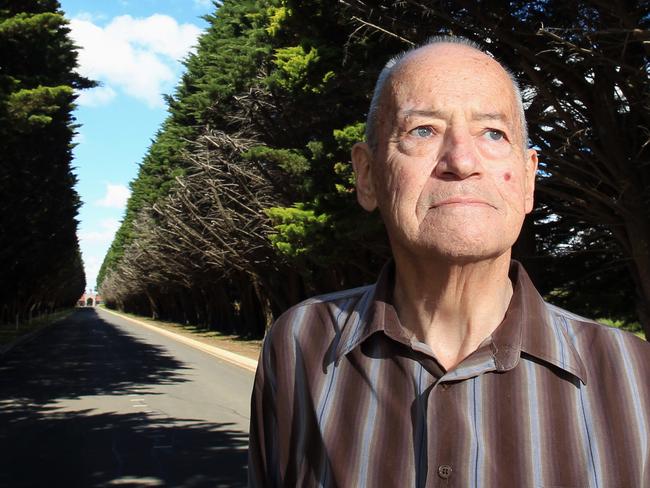 CFA Fiskville cancer story. Former CFA Chief Officer Brian Potter who has multiple illnesses recalls his days at Fiskville.
