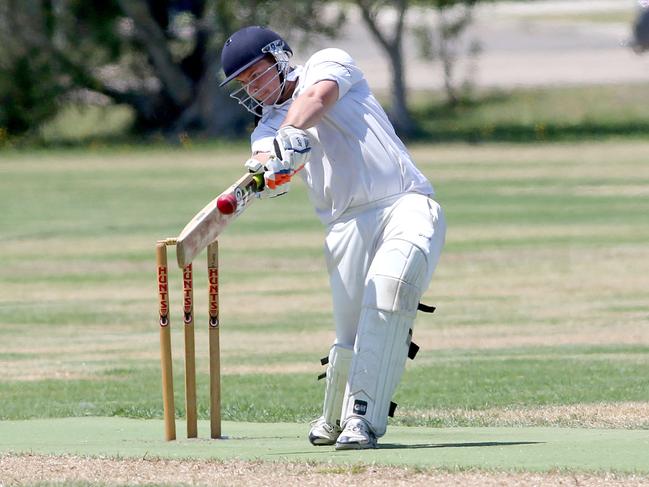 Cricket Clubs Harbord and Dee Why are wearing black armbands to remember Australian Test cricketer Phillip Hughes. Manly Warringah local cricket - second grade - Harbord Cricket Club v Dee Why RSL. Nolan Reserve, Manlyvale. Picture by DAMIAN SHAW