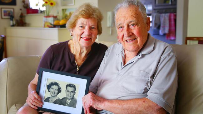 Turramurra couple Dorothy and Stefan Darvodelsky celebrate 60th wedding ...