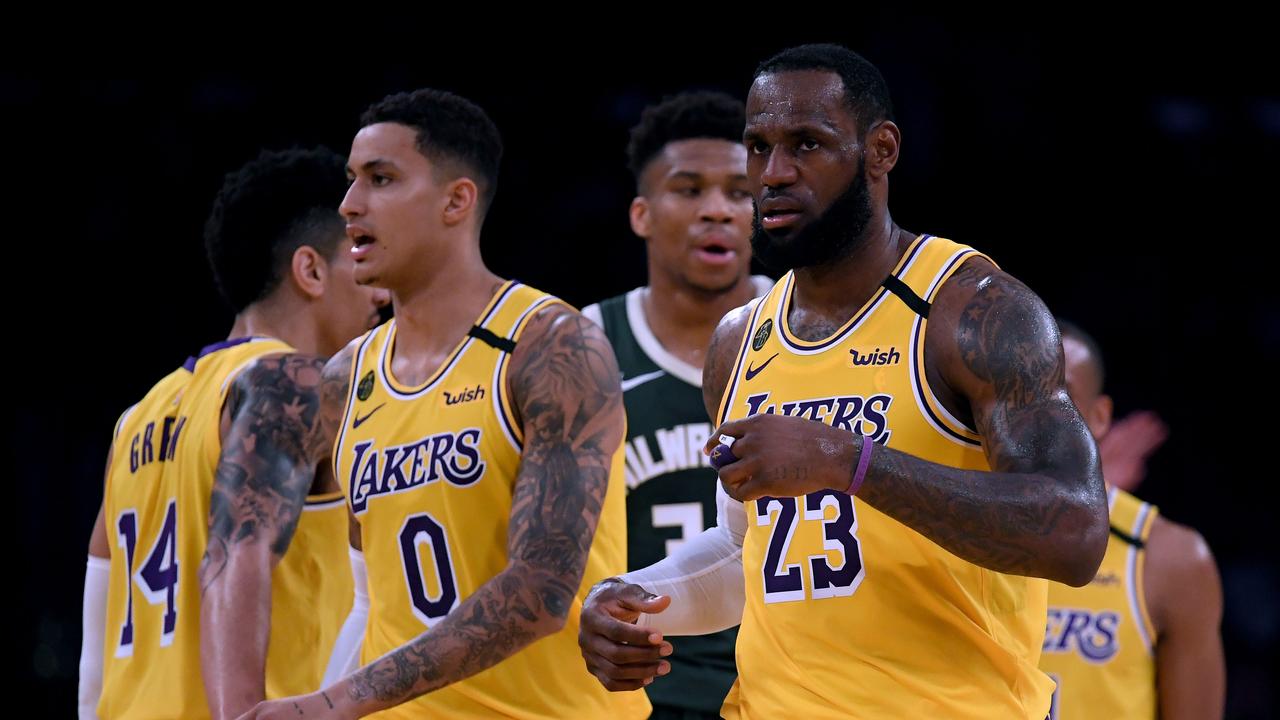 LeBron, AD react to Kyle Kuzma sweater