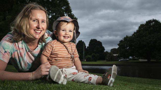 Caitlyn Muir and her 18-month-old son Patrick Muir at Lake Annand, Monday, October 14, 2024. Picture: Kevin Farmer