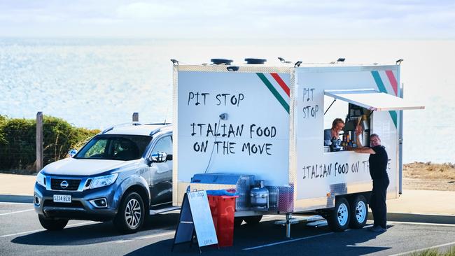 Pitstop Italian Food van at Snapper Point. Photo: Terence May from May-Tec Media