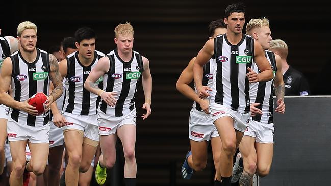 Scott Pendlebury was injured in the warm up before Collingwood’s clash with West Coast after leading the team out.