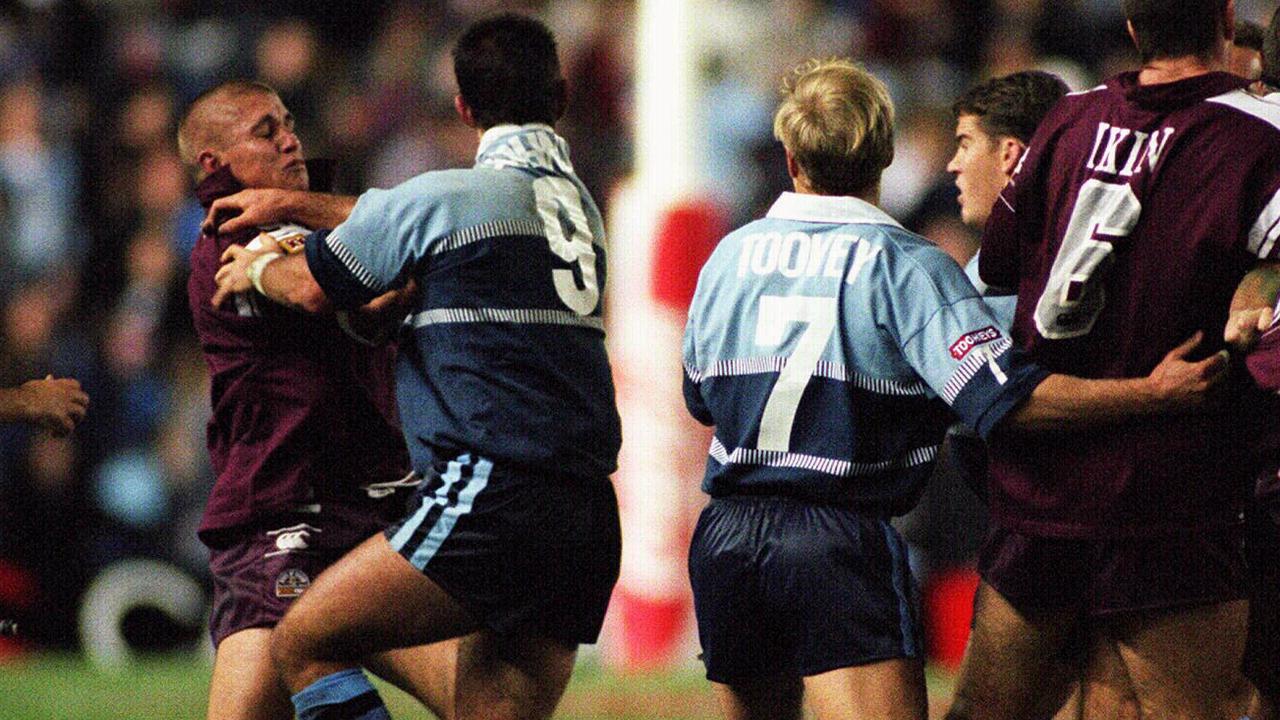 Jamie Goddard and Andrew Johns punch on as NSW and Queensland teammates try to get involved in 1997.