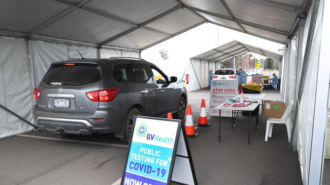 Pop-up COVID testing site at Shepparton Sport Precinct was full to capacity within 25 mins. Picture: David Caird