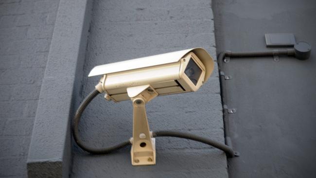 More CCTV cameras for CBD, but sticking point out in suburbs | news.com ...