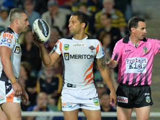 Benji Marshall and Robbie Farah during the Tigers' 50-22 loss to the Cowboys.