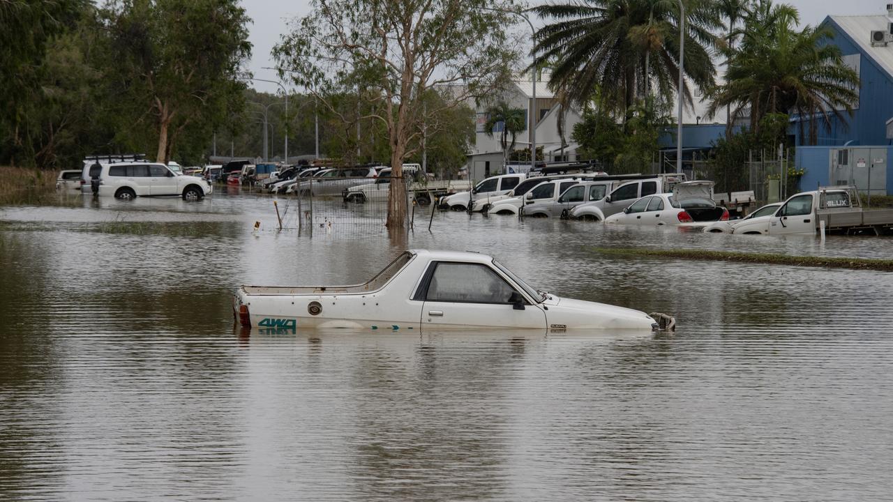 Hundreds of people were trapped by floodwaters. Picture: NCA NewsWire / Brian Cassey