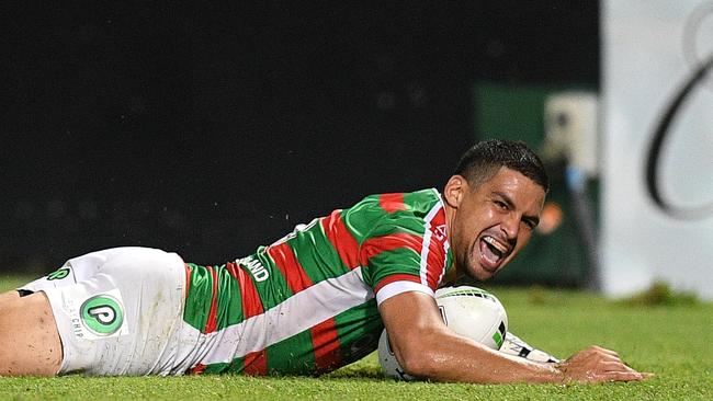 Cody Walker chimed in with a try of his own. (AAP Image/Dan Himbrechts) 