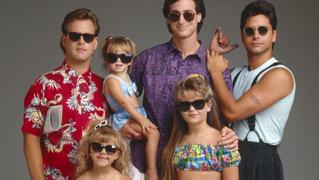 Full House: Dave Coulier, Jodie Sweetin, Mary-Kate/Ashley Olsen, Bob Saget, Candace Cameron and John Stamos.