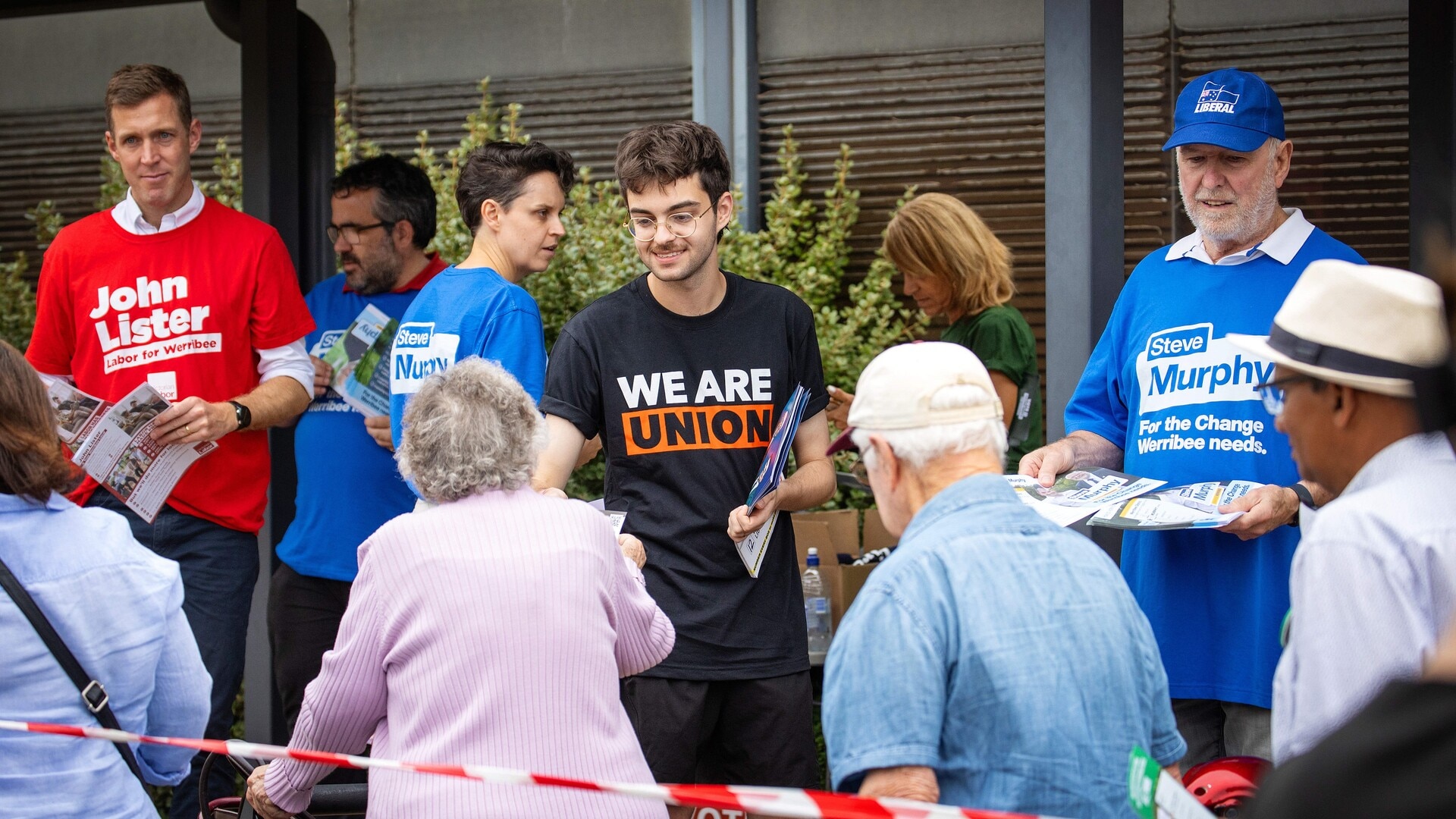 Victorian Labor government faces uncertainty ahead of key by-election