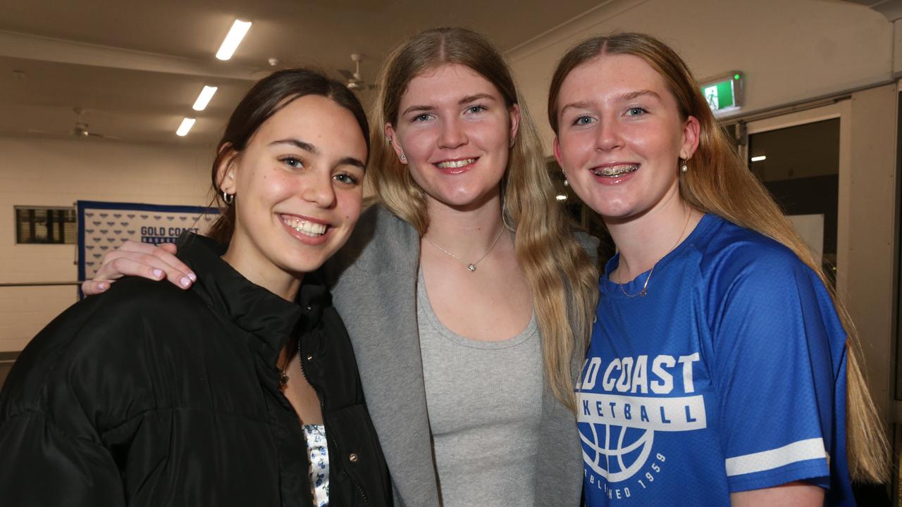 Gold Coast Rollers and Northside Wizards. Socials taken at the Carrara indoor stadium L-R Jade Peacock, Jessica Petrie and Emma Petrie. Pic Mike Batterham