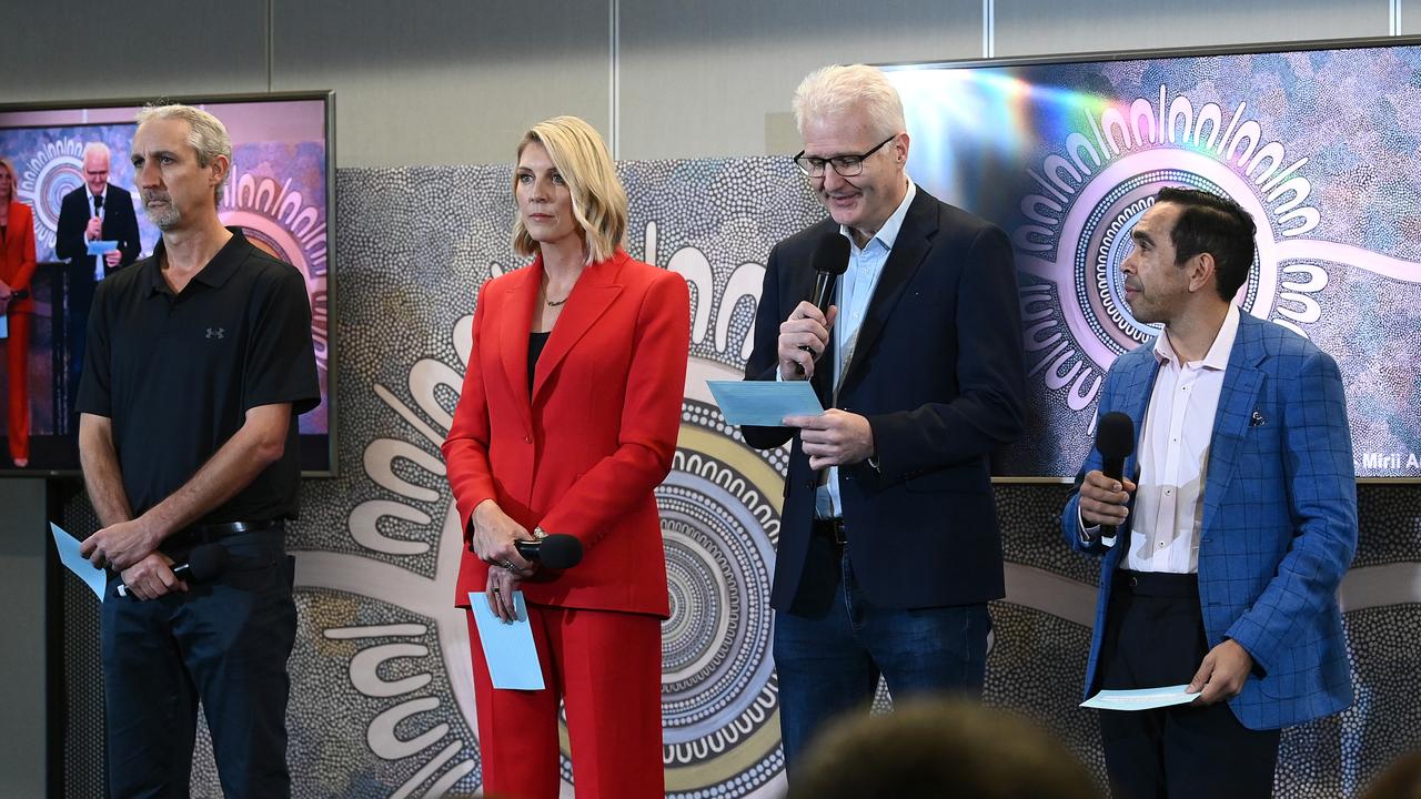 Jason Gillespie, Cath Cox, Andrew Gaze and Eddie Betts read out the open letter.