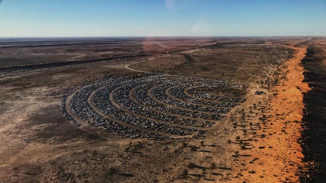 Daryl Braithwaite and John Farnham played the 2018 Bash at the edge of the Simpson Desert. Picture: Dani Pogson