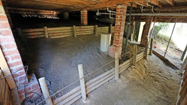The area under the Katoomba house where teen mum Belinda Peisley was living in 1998. Picture: Richard Dobson