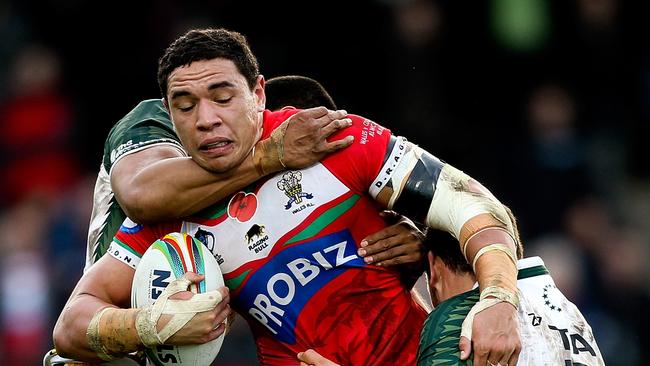 Frizell played five Tests for Wales in the 2011 Four Nations and the 2013 World Cup.