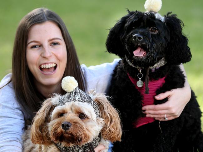 PICTURE ON HOLD  Jess Lee from Richlands with Charlie and Poppi (black dog) at Rocks Riverside Park. Pic Annette Dew