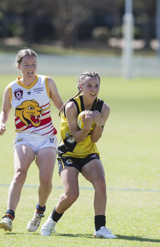 Lara Paget takes a mark for Toowoomba Tigers. Picture: Kevin Farmer