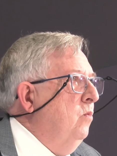 Peter Renshaw, the executive director of medical services at Launceston General Hospital, gives evidence to Tasmania's child sexual abuse commission of inquiry.