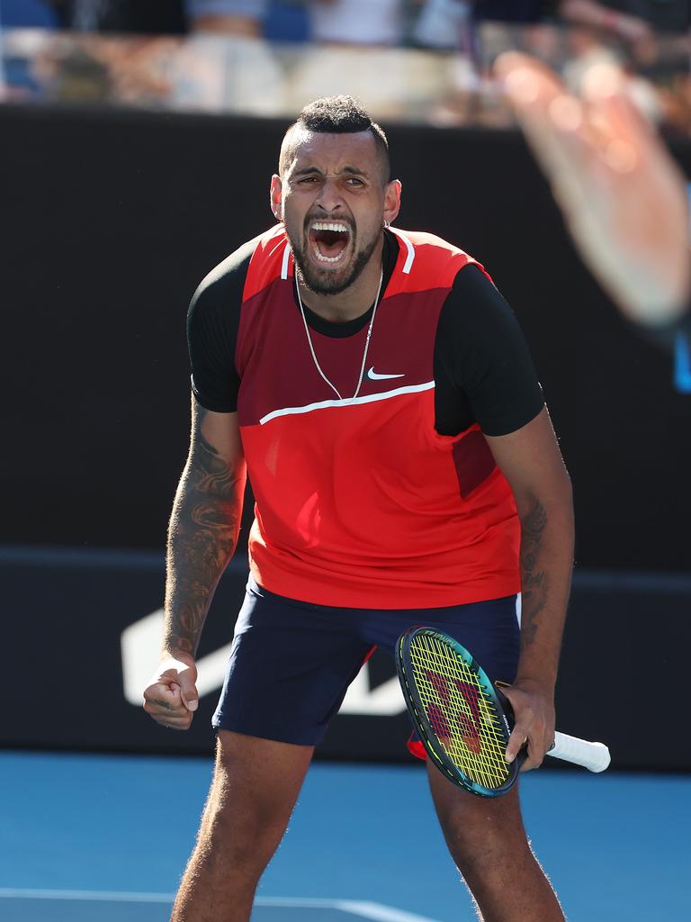 Nick Kyrgios grający w deblu.