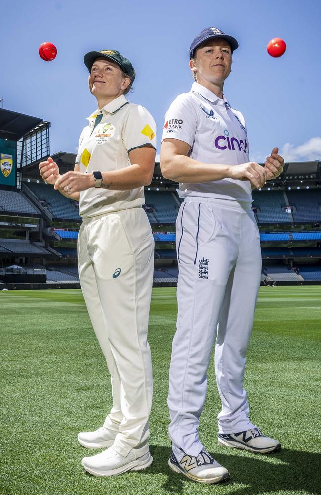 Alyssa Healy and Heather Knight ahead of the historic day-night Test match at the MCG. Picture: Jake Nowakowski