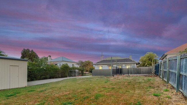 1520 Sandgate Rd in Nundah.