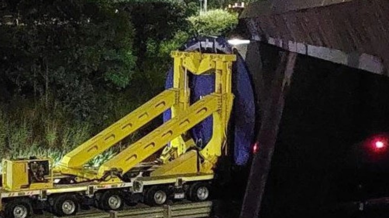 Chaos as truck crashes into bridge