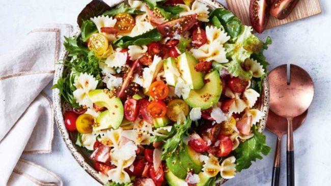 Bacon stars in this burger-inspired salad