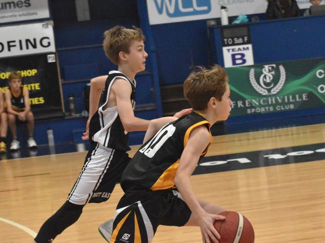 Met East and Capricornia battled it out for bronze at the Queensland Representative School Sport state basketball championships in Rockhampton.