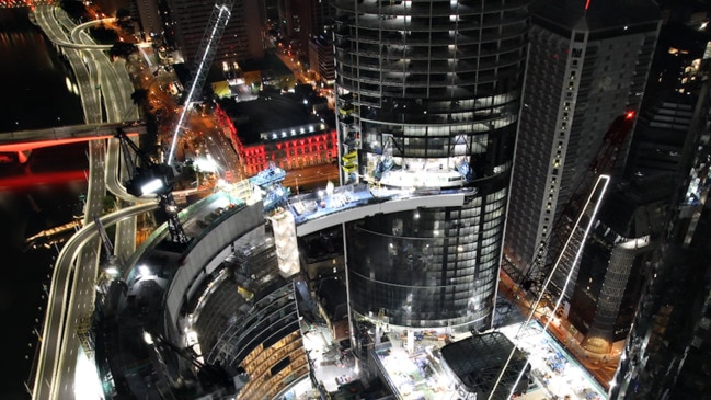 New timelapse footage shows completion of Queen's Wharf Sky Deck