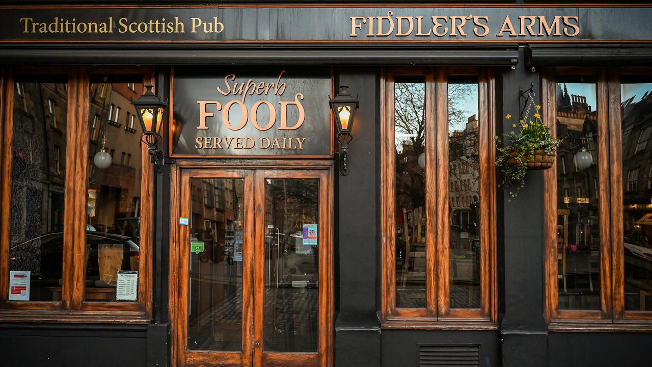 Fiddlers Arms closes in Edinburgh, United Kingdom on Friday. Picture: Jeff J Mitchell/Getty Images