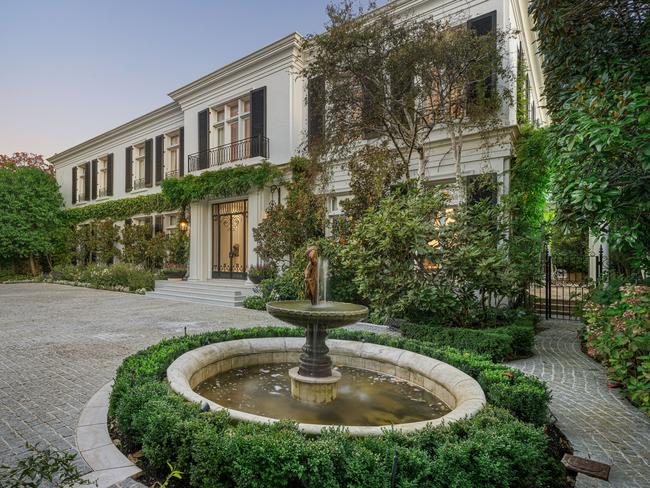 The late Ron Walker’s Toorak abode could be yours for a cool $60m. Estate