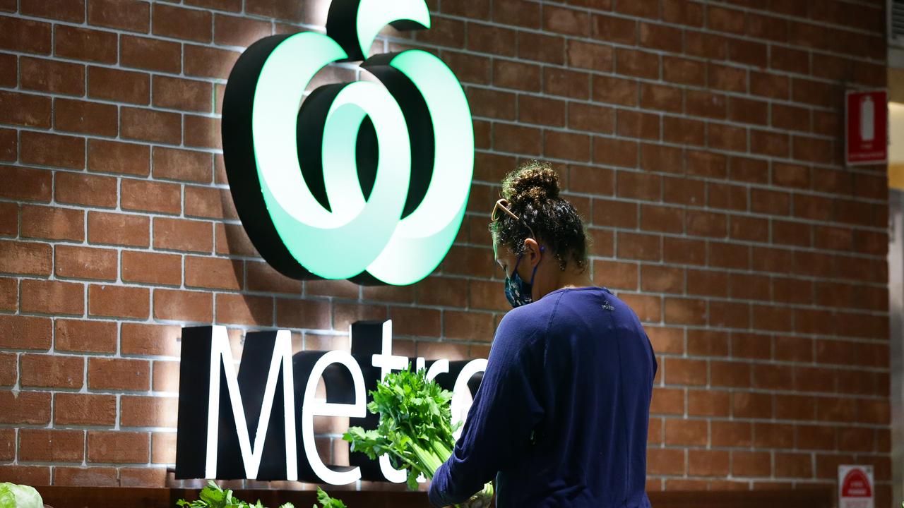 Up to 13 Woolworths Metro stores are under review. Picture: NCA NewsWire/Gaye Gerard