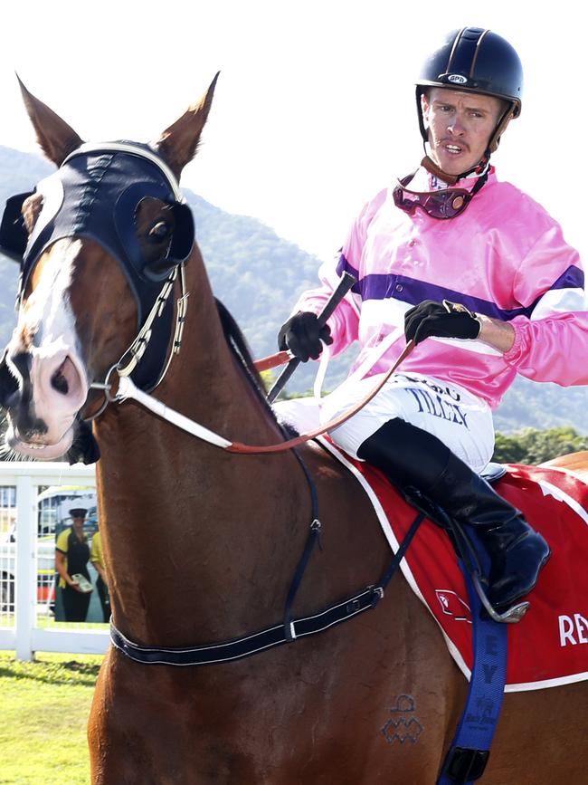 Polar Blast with jockey Les Tilley. PICTURE: ANNA ROGERS.