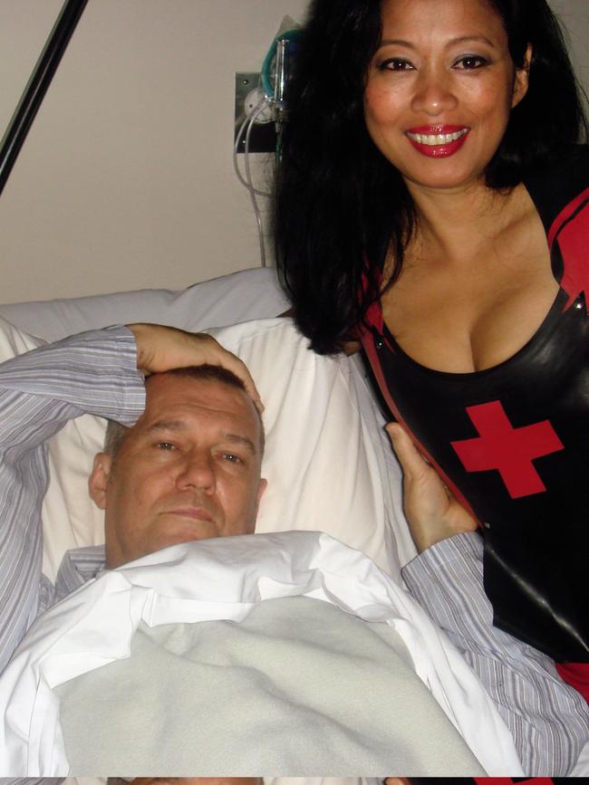 Barnes with wife Jane in hospital in 2007.