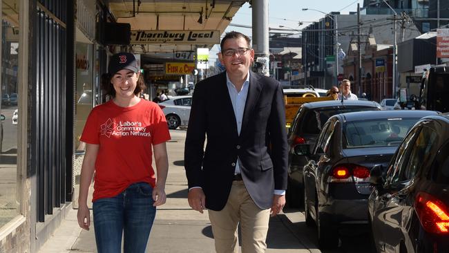 Victorian Premier Daniel Andrews with a Labor volunteer from the Northcote campaign.