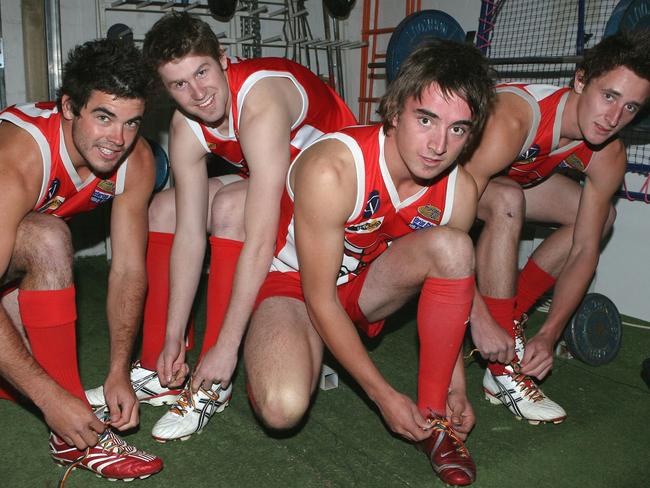 Karingal's Troy Hoad, Luke Forsyth, David Hirst and Todd Farrelly prepare their boots for a Zaidee Foundation round in season 2008.