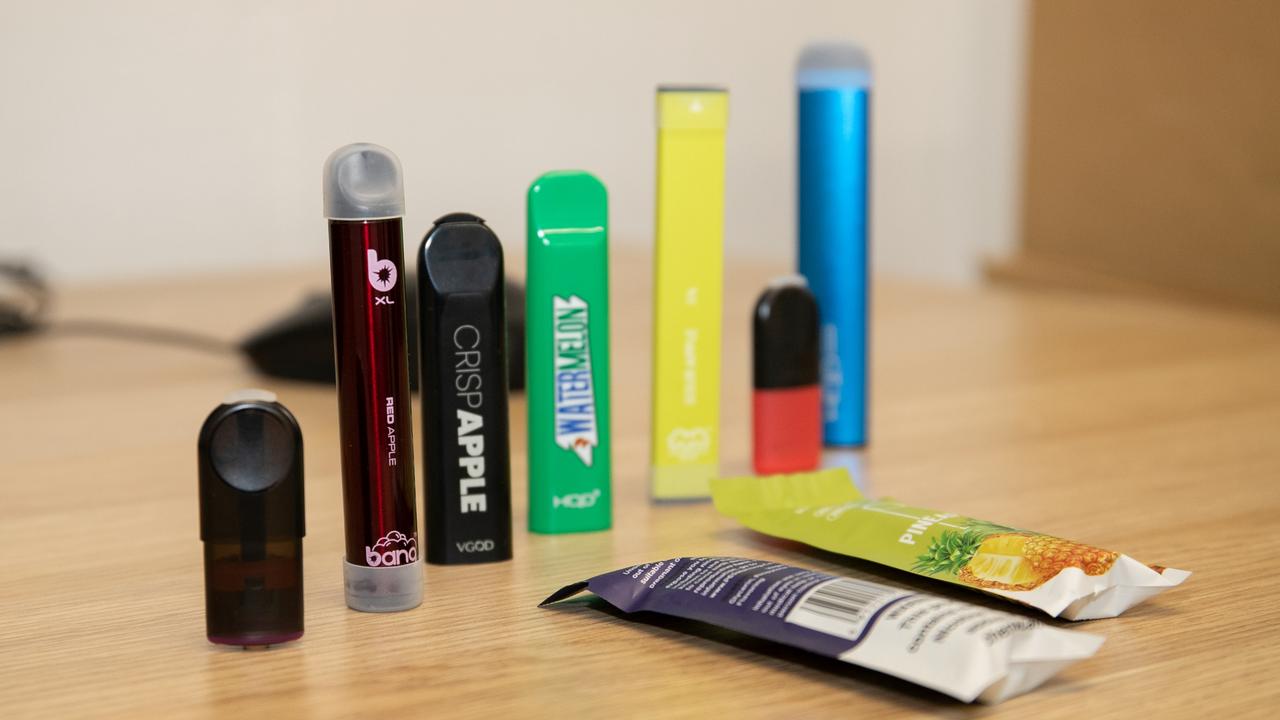 Vapes e cigarettes Illegal products behind spike in Australian