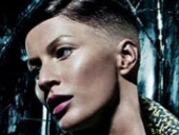 What’s The Buzz? Celebs brave latest extreme cut