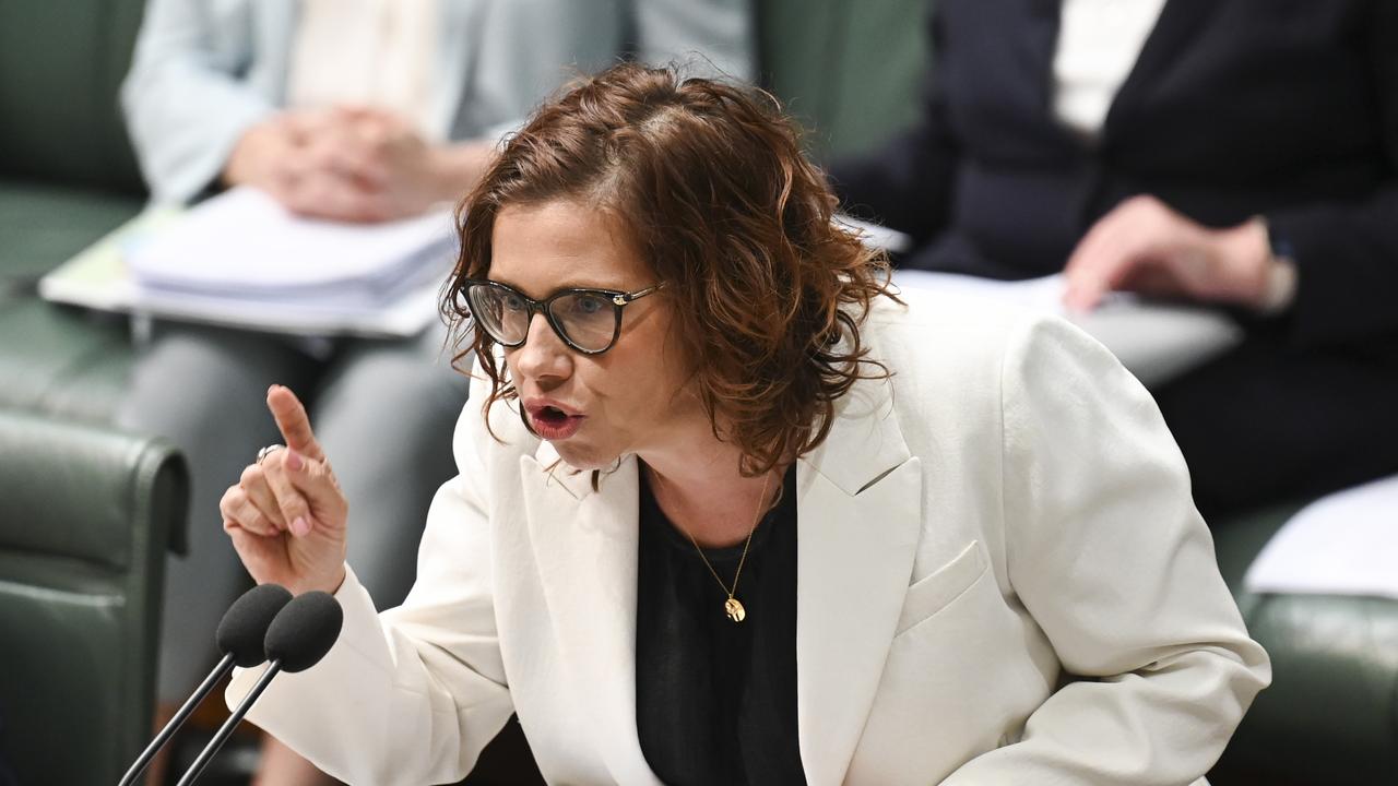 Federal Social Services Minister Amanda Rishworth says the social security payment increases are part of a suite of supports. Picture: NewsWire / Martin Ollman