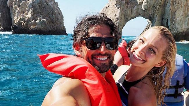 Photo from Tim Robards' Instagram account of Tim and Anna Heinrich holidaying in Mexico.