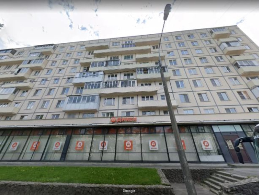 Yankina’s personal belongings and documents were discovered on a 16th-story balcony in the high-rise in St. Petersburg.