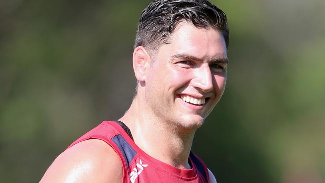 Rob Simmons at Reds training. Photo: Jono Searle.