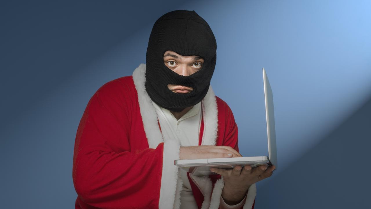 How to outsmart scammers when pre-Christmas shopping