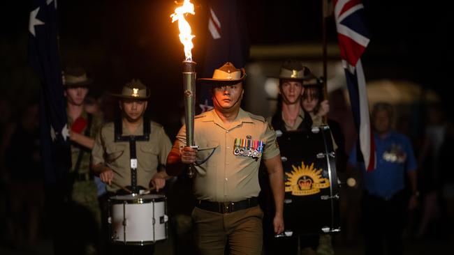 109 years after the Gallipoli landings, Territorians gather in Darwin City to reflect on Anzac Day. Picture: Pema Tamang Pakhrin