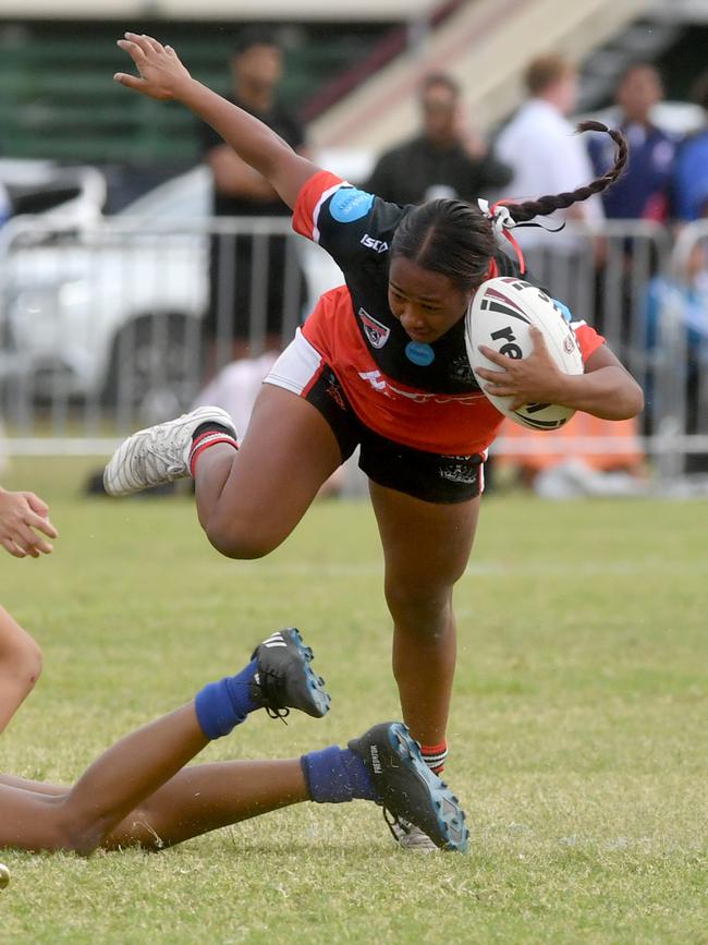 Women's game between Kirwan High and St Margaret Mary's College at Kirwan High. Picture: Evan Morgan